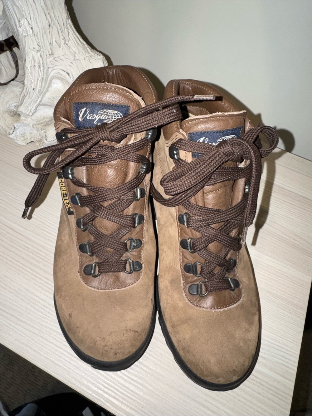 Vasque Brown Lace-Up Cowhide Leather Hiking Boots womens size 7 - Picture 2 of 7